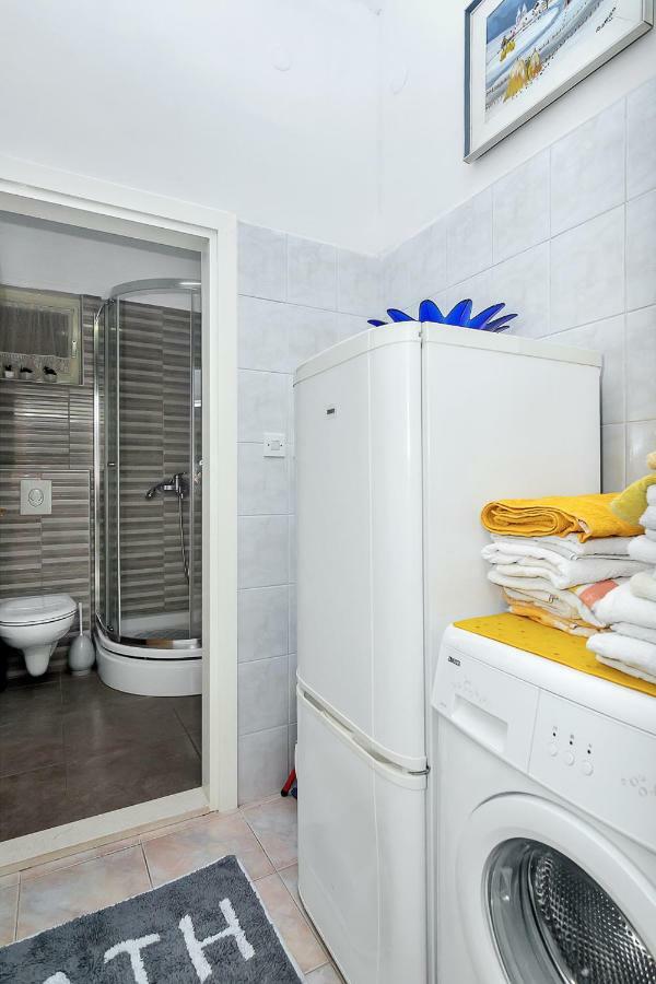 Apartmani Maja Makarska Bagian luar foto